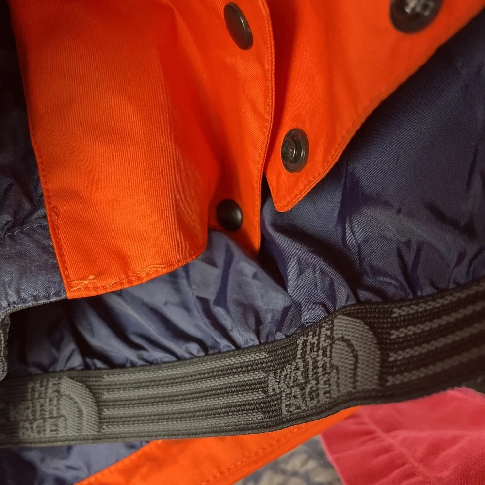 The North Face HyVent Womens XS Orange Hooded Windbreaker Rain Jacket Full Zip - Picture 14 of 16